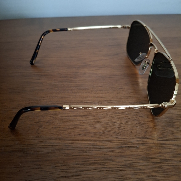 Ray-Ban New Caravan 3636 Gold Frames Green G-15 Lenses EUC - Picture 12 of 16